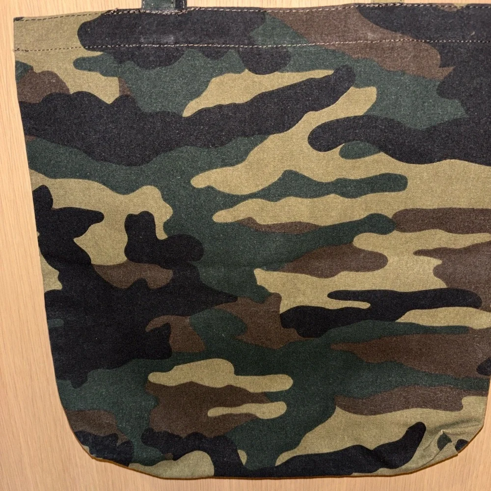 J.Crew Reusable Everyday Canvas Tote in Camo - Picture 2 of 10
